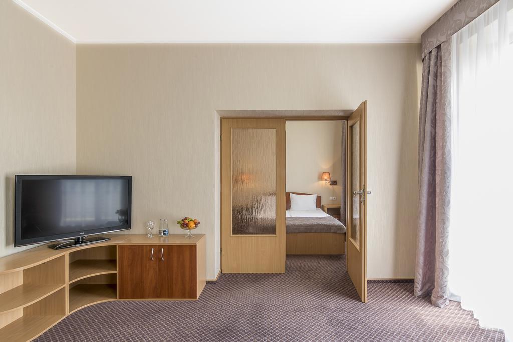 Mariot Medical Center Hotel Трускавець Екстер'єр фото